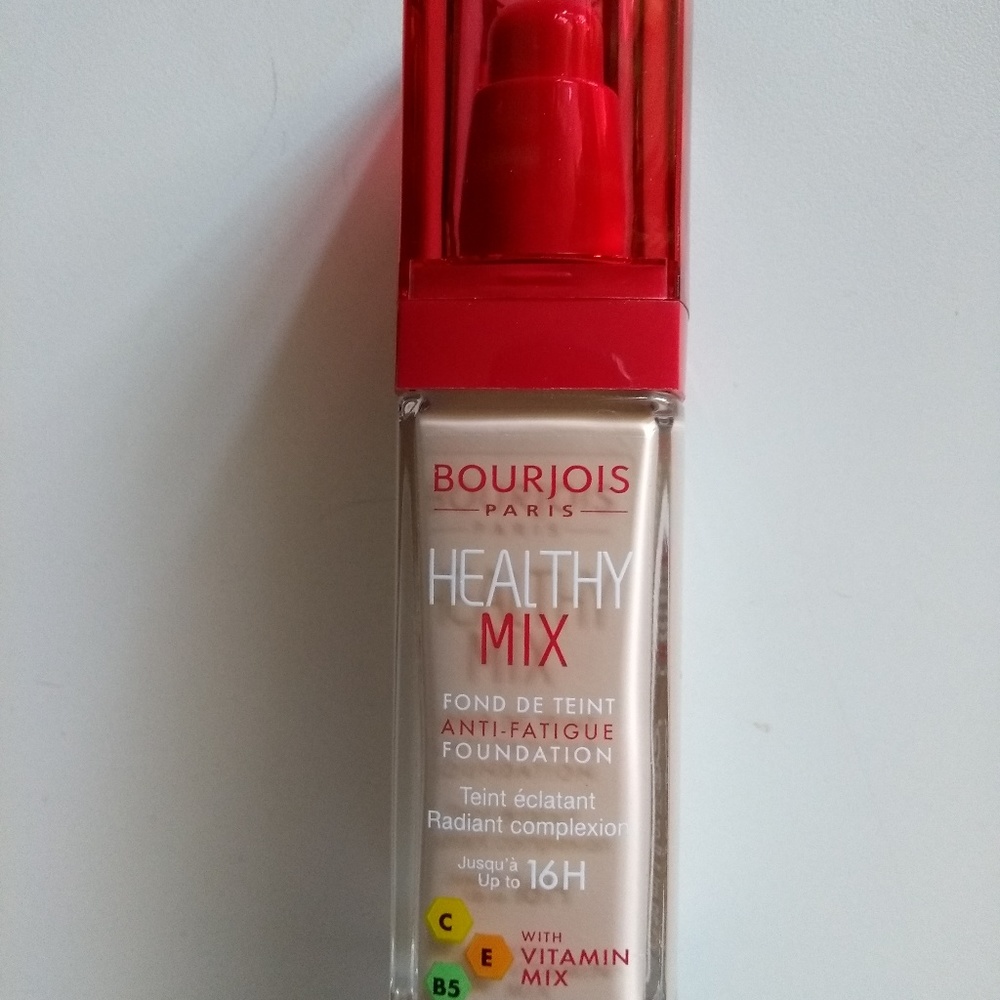 NEW Bourjois Foundation Rdnt Cmplxn 50 Rose Ivory